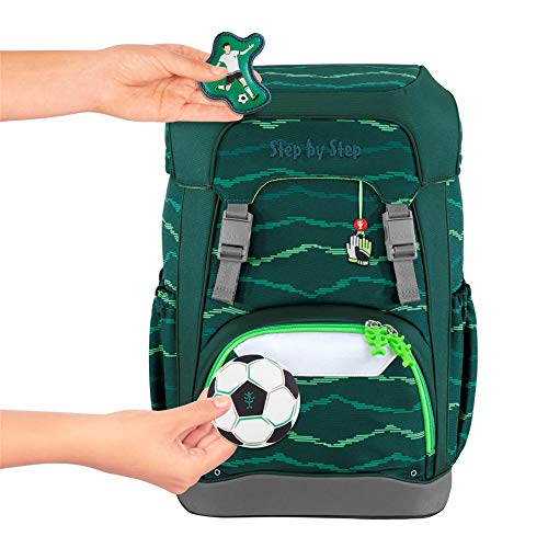 Step by Step Giant Schulranzen-Set „Soccer Star“, 5-teilig, grün, ergonomischer Tornister mit Reflektoren, höhenverstellbar mit Hüft- und Brustgurt, für Jungen ab der 1. Klasse, 23 Liter - 6
